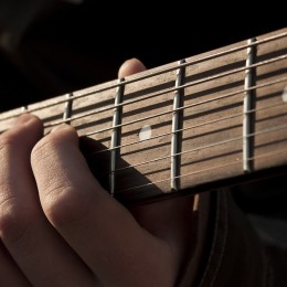 Mes astuces pour des cordes de guitare au top